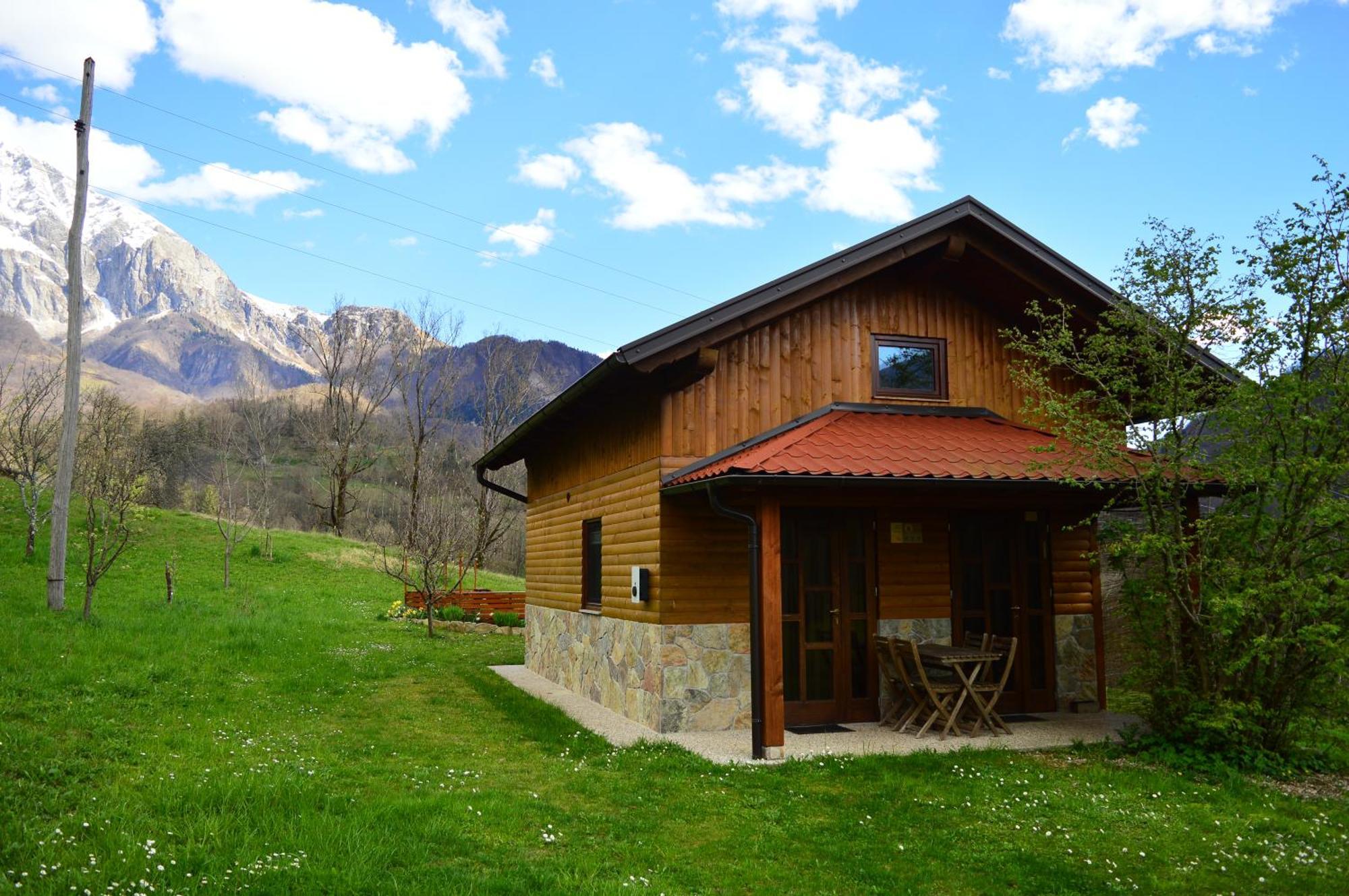 Sleeping With The Bees Kozjak Kobarid Exterior photo