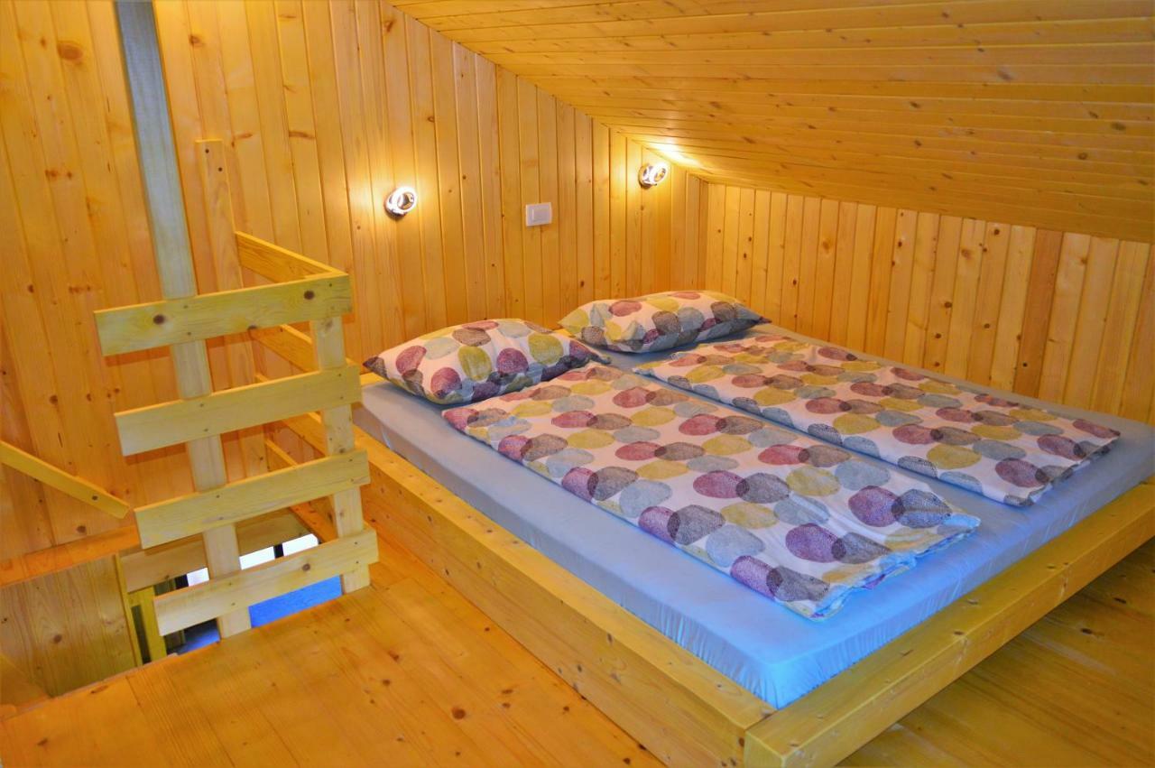 Sleeping With The Bees Kozjak Kobarid Exterior photo